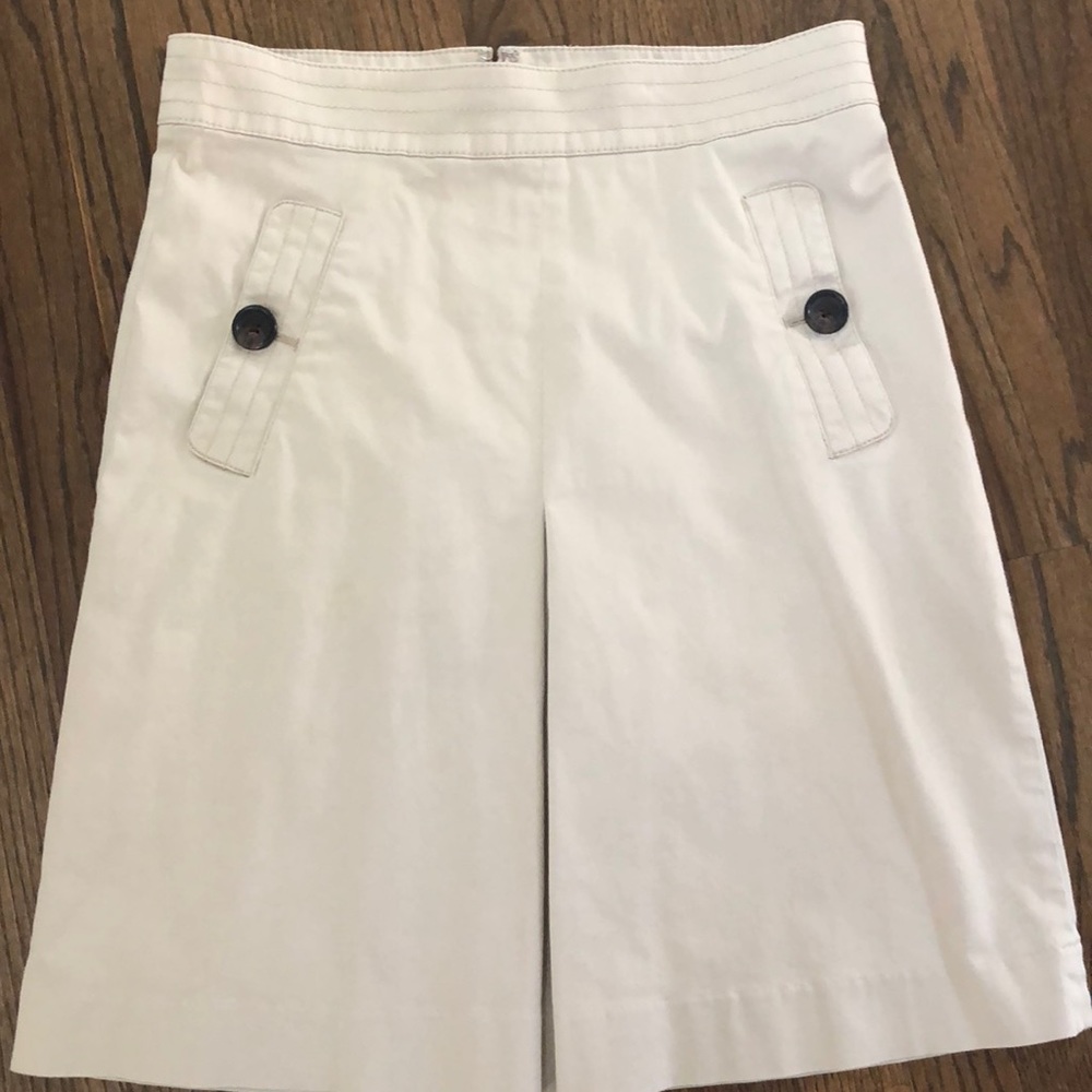 Tan knee-length skirt